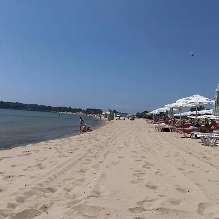 Апартаменти River Park *