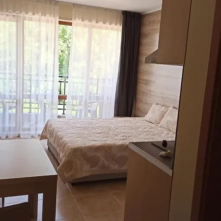 Апартаменти River Park *