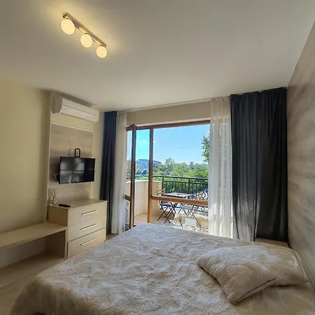 River Park Сонячний Берег